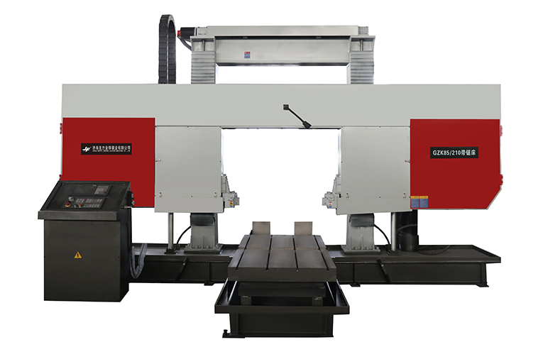 帶鋸床選單鉗口還是雙鉗口